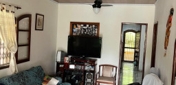 Casa em Bonsucesso