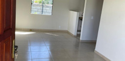Casa em condomínio no Porto da Roça (ALUGADA)