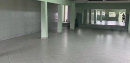 Ótima loja em Bacaxá
