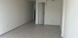 Sala Comercial em Bacaxá