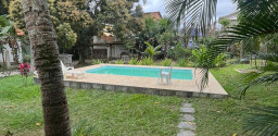 2 Casas à venda na Madressilva