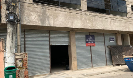 Loja térreo em Bacaxá