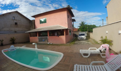 Casa independente no Leigo
