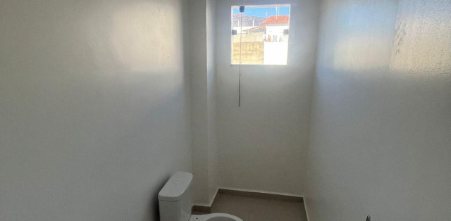 Sala Comercial Em Bacaxá - Foto 2