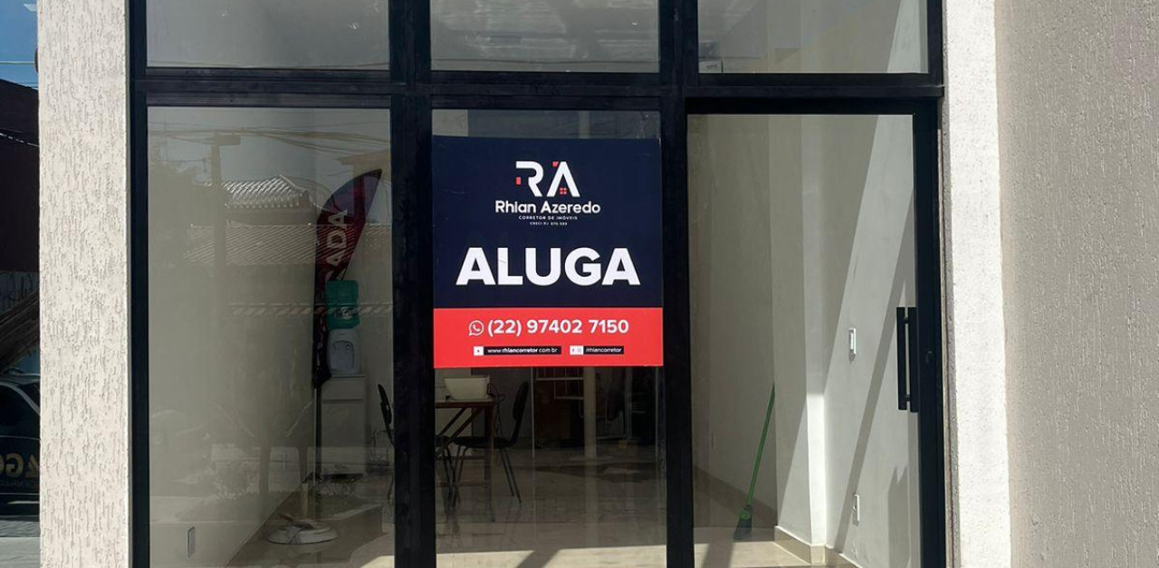 Loja em Itaúna com mezanino (ALUGADA)