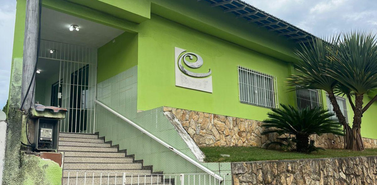 Loja à venda em Bacaxá